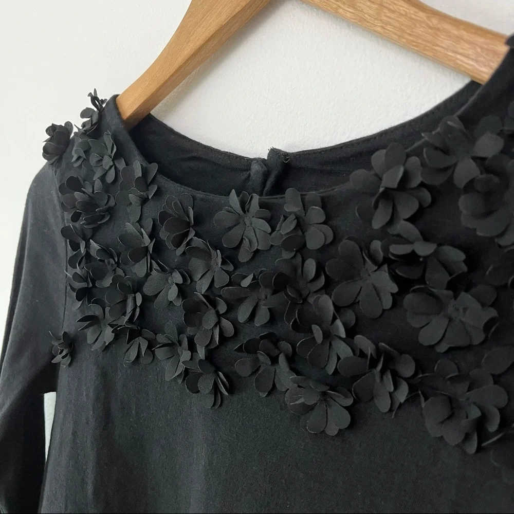 GAP Girls 3D Floral Long Sleeve Black Size Large